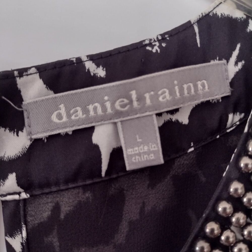 Daniel Rainn Sleeveless Top with Beaded Neckline - Picture 4 of 4